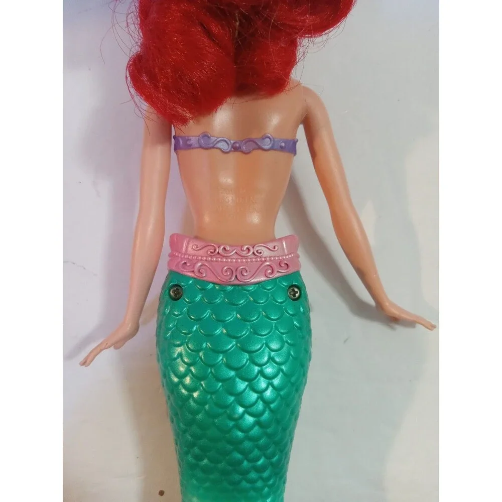 Disney Mattel Ariel Little Mermaid Barbie Doll Swimming Action, Moving 2010 Rare